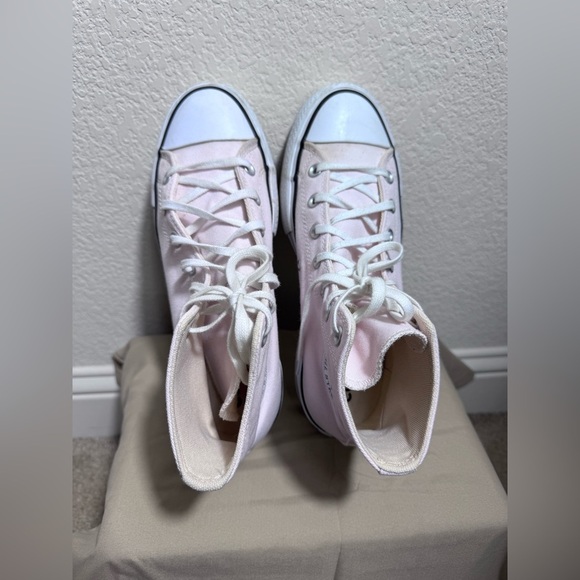 Converse Chuck Taylor All Star Hi Lift Platform Sneaker Sugar berry White Size 9 - Picture 2 of 11